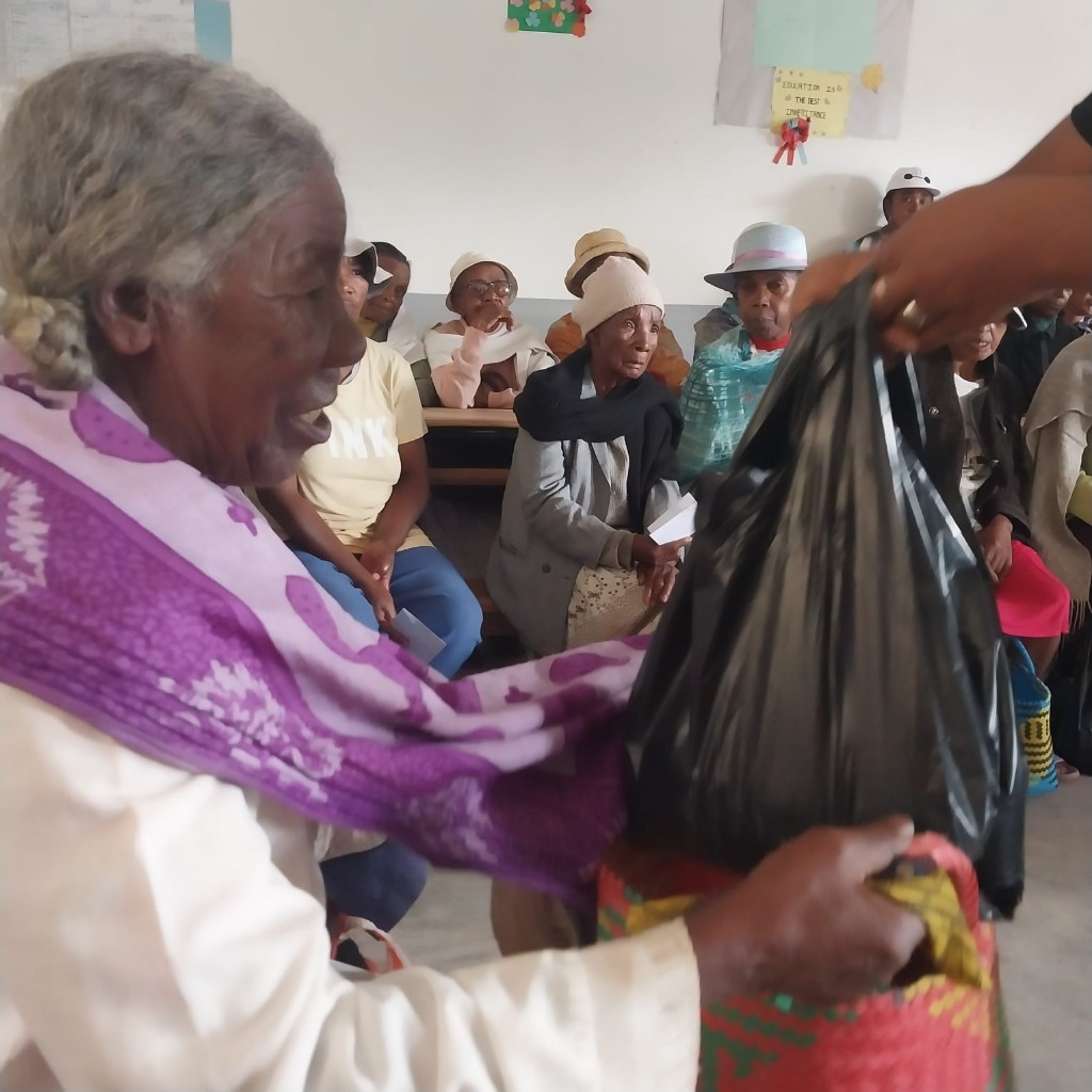 Zokiolona Dec 23 - 4